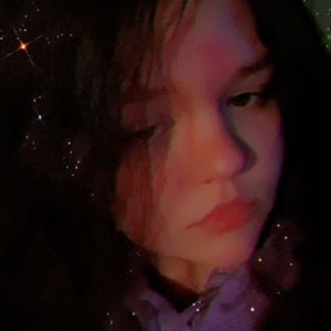 Meet your Posher, Danika